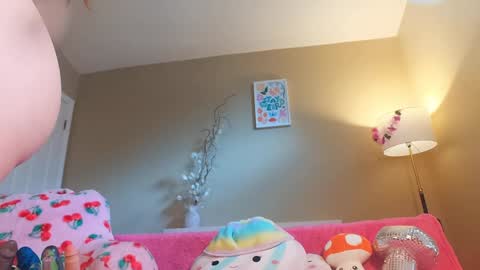 Khloe online show from 5, 1, 2025