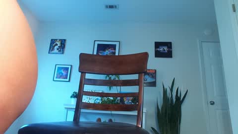 Khloe online show from 30, 9, 2025