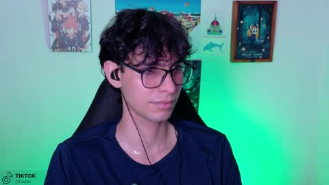 Snapshot of khozler_ chatting on 12, 5, 2026 khozler_ online show from 12, 5, 2026
