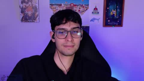 Snapshot of khozler_ chatting on 10, 6, 2026 khozler_ online show from 10, 6, 2026