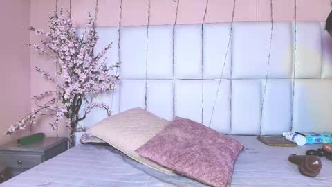    N         M online show from 9, 2, 2025