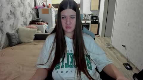 Snapshot of kianna_dior_ chatting on 12, 11, 2025 kianna_dior_ online show from 12, 11, 2025