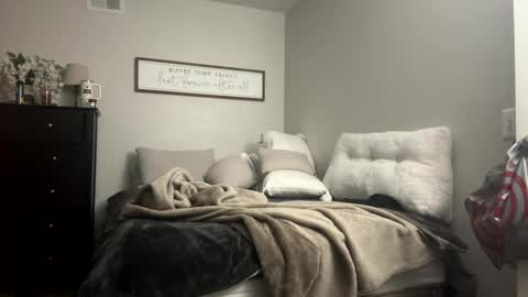 Snapshot of kiannaluv chatting on 9, 9, 2025 kiannaluv online show from 9, 9, 2025