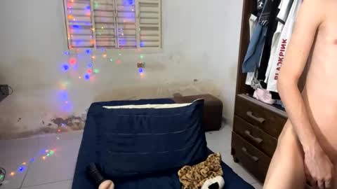 Snapshot of kiantwink chatting on 17, 2, 2025 kiantwink online show from 17, 2, 2025