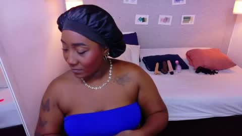 Snapshot of kiara_evanss chatting on 9, 5, 2026 Kiara online show from 9, 5, 2026