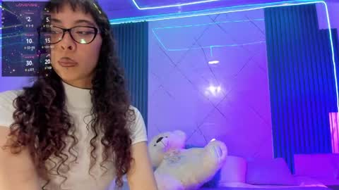 Snapshot of kiara_lovelyy chatting on 5, 5, 2026 Kiara online show from 5, 5, 2026