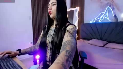 KIARA  online show from 15, 6, 2026