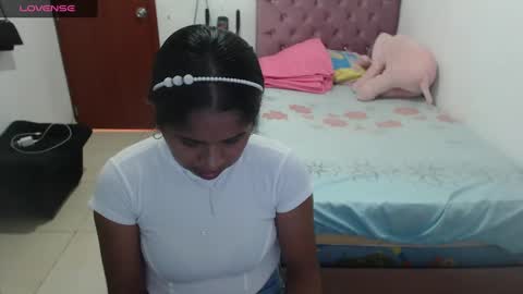 Kiara online show from 12, 12, 2024