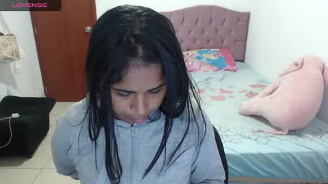 Kiara online show from 5, 1, 2025