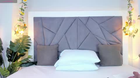 kiarha  online show from 25, 11, 2025