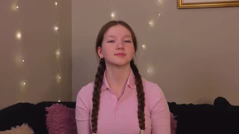 Melvi online show from 1, 12, 2025