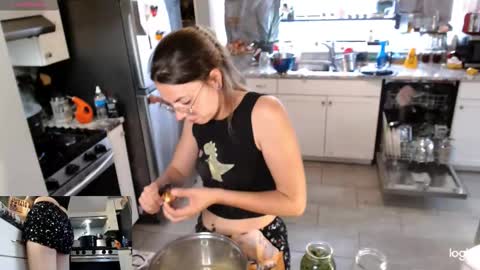 Kiersten online show from 20, 11, 2025