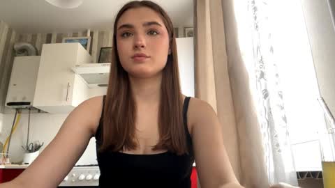 Snapshot of kierstentates chatting on 28, 3, 2026 Ola my name is Lissa Lets hit 10 Thumbs Up together online show from 28, 3, 2026