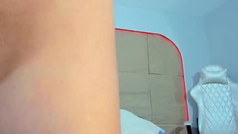 KIM COOPER online show from 12, 3, 2025