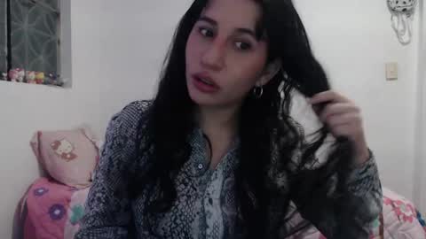 Snapshot of kiimy_to chatting on 15, 5, 2026 Nezumy Rey online show from 15, 5, 2026
