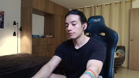 Snapshot of kikeruiz_19 chatting on 18, 12, 2024 kikeruiz 19 online show from 18, 12, 2024