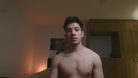 Snapshot of kikeruiz_19 chatting on 27, 10, 2025 kikeruiz 19 online show from 27, 10, 2025