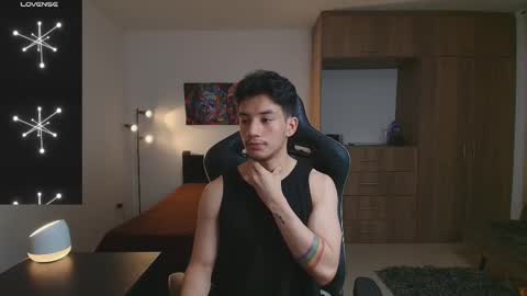 Snapshot of kikeruiz_19 chatting on 30, 10, 2025 kikeruiz 19 online show from 30, 10, 2025