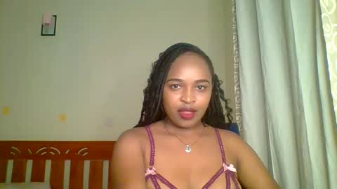 Snapshot of kiki_beby chatting on 11, 4, 2026 Angela online show from 11, 4, 2026