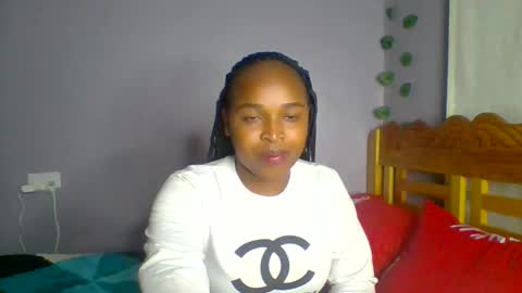 Snapshot of kiki_beby chatting on 20, 4, 2026 Angela online show from 20, 4, 2026