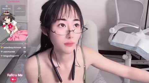 Snapshot of kiki_loveu chatting on 27, 12, 2024 kiki_loveu online show from 27, 12, 2024