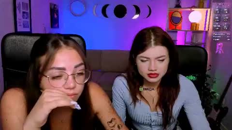 Snapshot of kiki_swan chatting on 6, 7, 2026 kiki_swan online show from 6, 7, 2026
