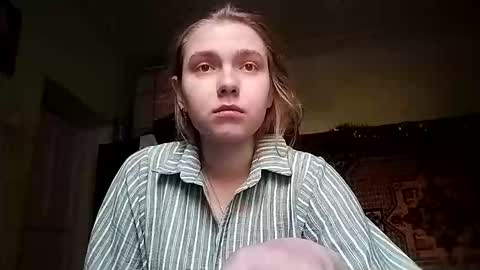 kikibang_ online show from 19, 12, 2025