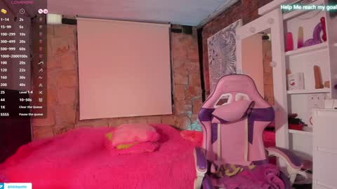 kiki online show from 5, 12, 2024