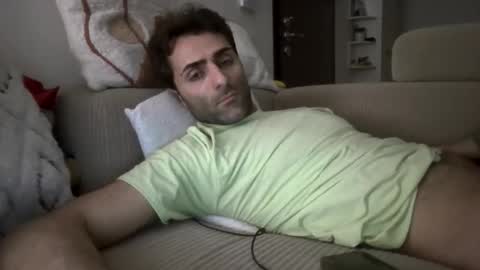 Snapshot of kikkus01 chatting on 13, 3, 2026 kikkus01 online show from 13, 3, 2026