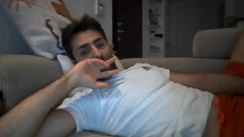 Snapshot of kikkus01 chatting on 25, 4, 2026 kikkus01 online show from 25, 4, 2026