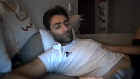 Snapshot of kikkus01 chatting on 27, 4, 2026 kikkus01 online show from 27, 4, 2026