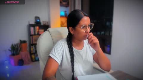 Snapshot of killaa01 chatting on 18, 2, 2025 Alejandra online show from 18, 2, 2025