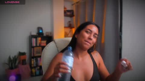 Snapshot of killaa01 chatting on 23, 2, 2025 Alejandra online show from 23, 2, 2025