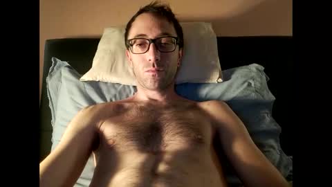 Snapshot of killua1993 chatting on 13, 11, 2025 kingstoned online show from 13, 11, 2025