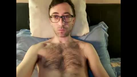 Snapshot of killua1993 chatting on 7, 4, 2026 kingstoned online show from 7, 4, 2026