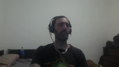 Snapshot of kilombito chatting on 22, 11, 2025 andres online show from 22, 11, 2025