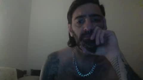 Snapshot of kilombito chatting on 27, 11, 2025 andres online show from 27, 11, 2025