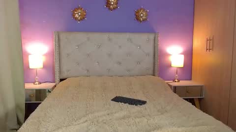 Mia  Kim online show from 11, 9, 2025