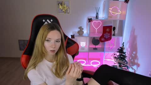 kim_boyd online show from 16, 12, 2024