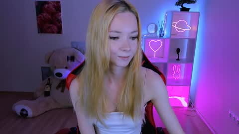 kim_boyd online show from 25, 1, 2025