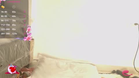 Snapshot of kim_brown2 chatting on 22, 11, 2025 Kim Follow me please online show from 22, 11, 2025