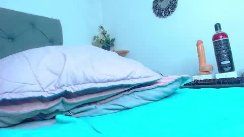 Snapshot of kim_clarck1 chatting on 29, 1, 2025 Kim online show from 29, 1, 2025