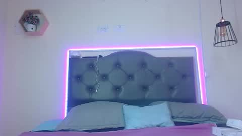 Snapshot of kim_clarck1 chatting on 10, 11, 2025 Kim online show from 10, 11, 2025