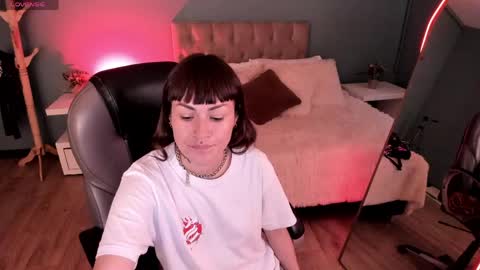 Snapshot of kim_jeins666 chatting on 2, 6, 2026 Kim Jeins666 online show from 2, 6, 2026