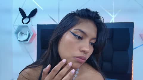 Snapshot of kim_johnsson chatting on 30, 12, 2024 kim online show from 30, 12, 2024