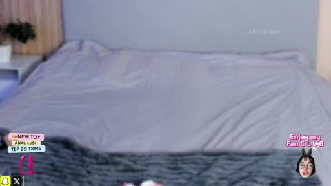 Snapshot of kim_joi_ chatting on 6, 4, 2026 Kim Joi online show from 6, 4, 2026