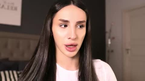 Kim Oberlin online show from 22, 10, 2025