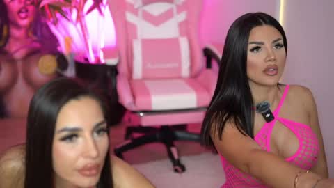 kimberdeee online show from 12, 5, 2026