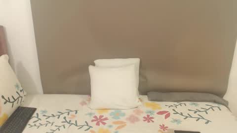 Snapshot of kimberjamesxx chatting on 14, 12, 2025 DANIELA online show from 14, 12, 2025