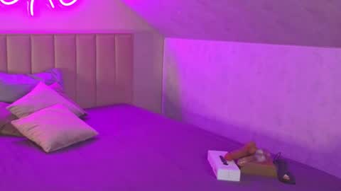 kimberlly_smith online show from 14, 1, 2026